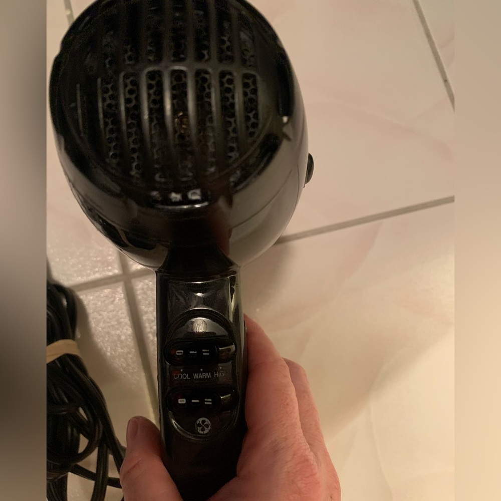 FHI HEAT Platform Nano Power Salon Pro 2000 Tourmaline Ceramic Hair Dryer - Picture 3 of 6